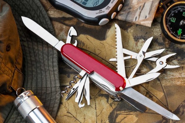 is it legal to carry a pocket knife in florida