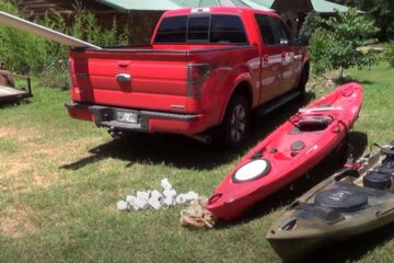Smart Hacks on How To Transport Two Kayaks In A Truck