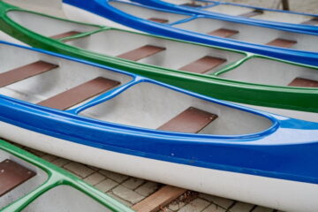 Expert Guide on How to Paint a Kayak with Spray Paint