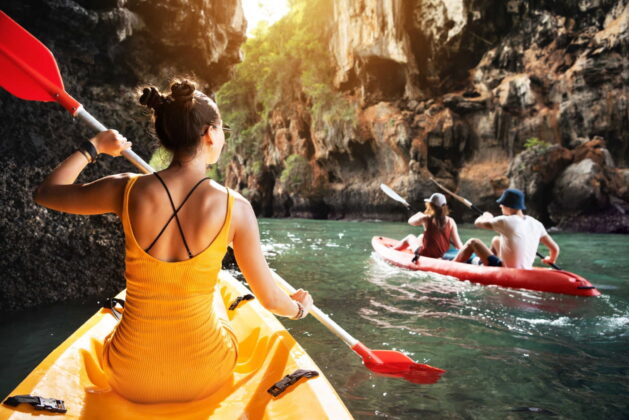 how to stay dry in a sit on top kayak