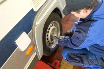 How To Change A Tire On A Single Axle Travel Trailer Like an Expert!